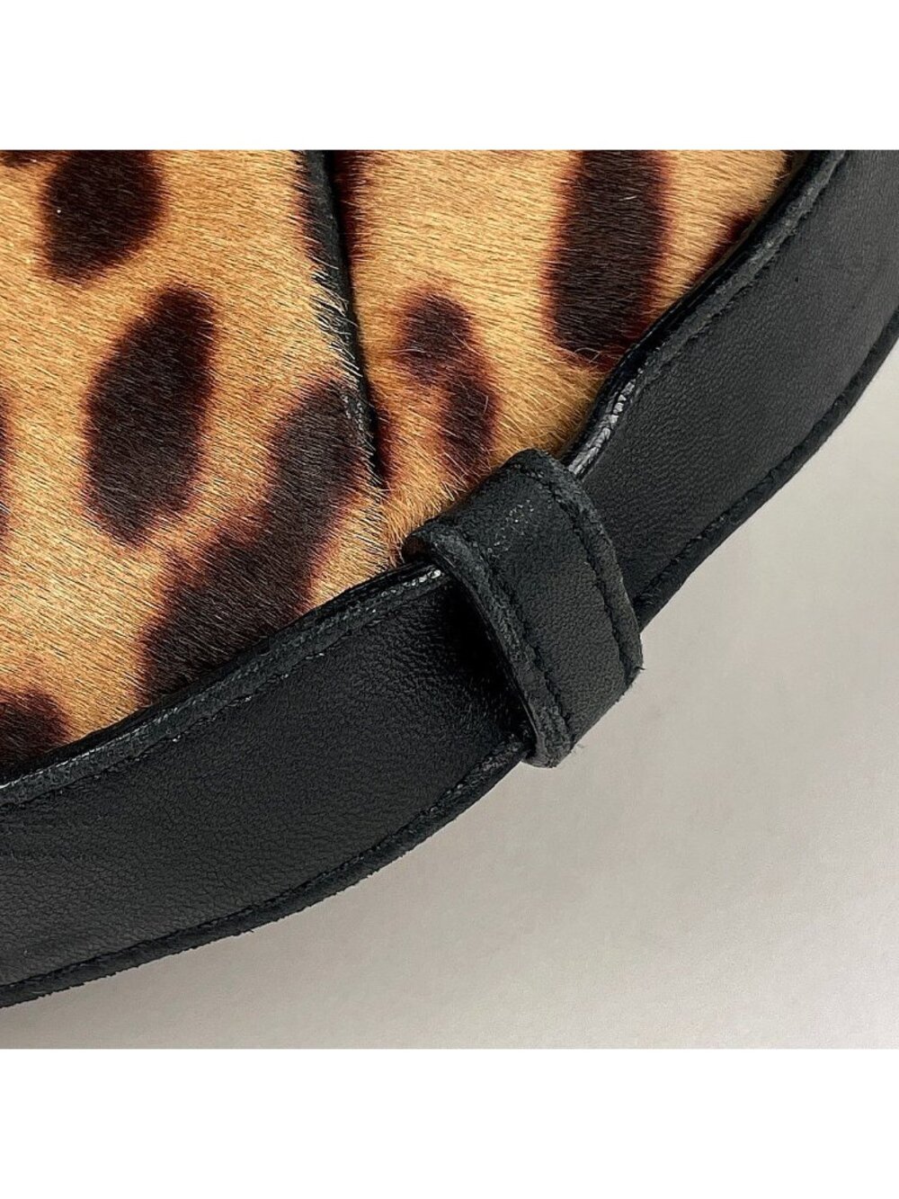 ★SOLD★ Saint Laurent Mombasa Shoulder Bag Leopard Print Halaco Brown - Picture 3 of 10